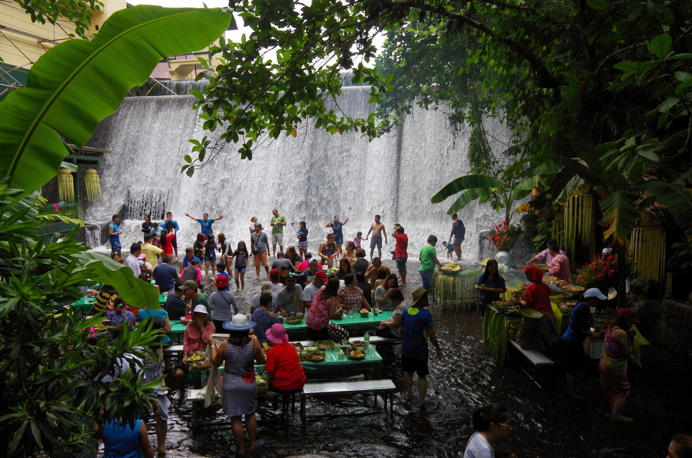 Villa Escudero Day Tour from Manila by Vina Tour (비나투어) oisXmbJW