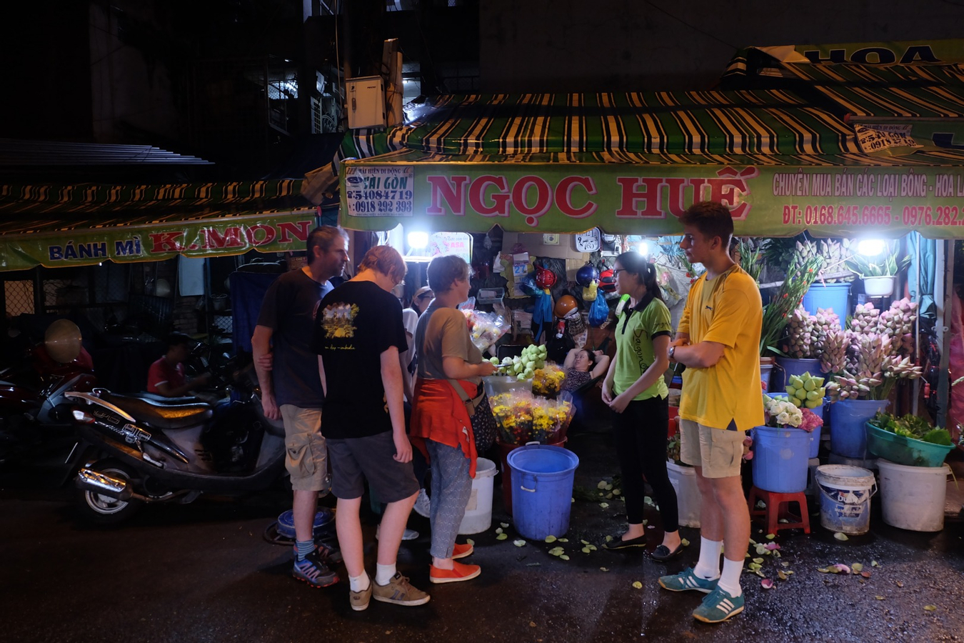 Saigon Craft Beer Tasting by Motorbike Tp8uswwu