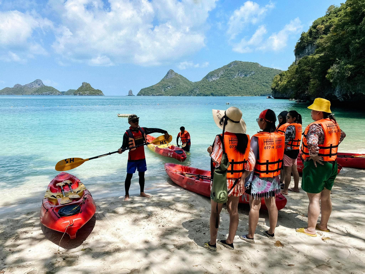 Angthong National Marine Park Excursion by Big Boat 50% Off Entry ...