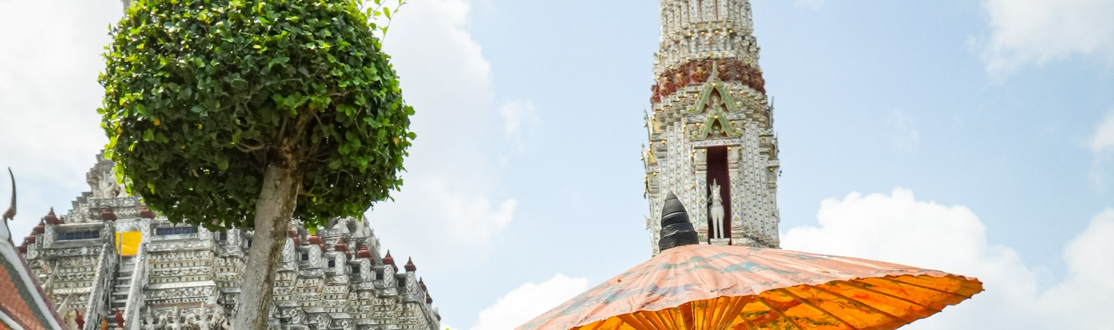 (Free eSIM)Thai Costume Photo Tour- Wat Arun in Bangkok(MyProGuide) wrzEIIgf