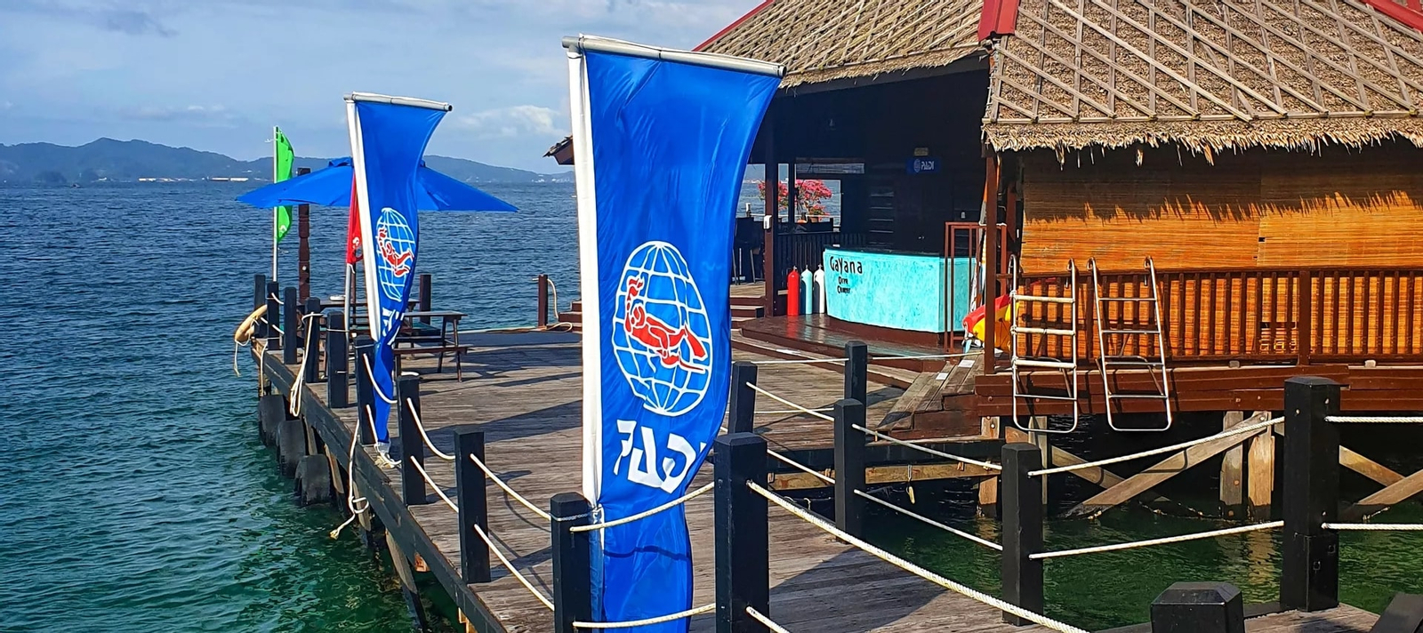 Aquatic Excursion in Kota Kinabalu: Open Water Dive with PADI Center hvjDctmk