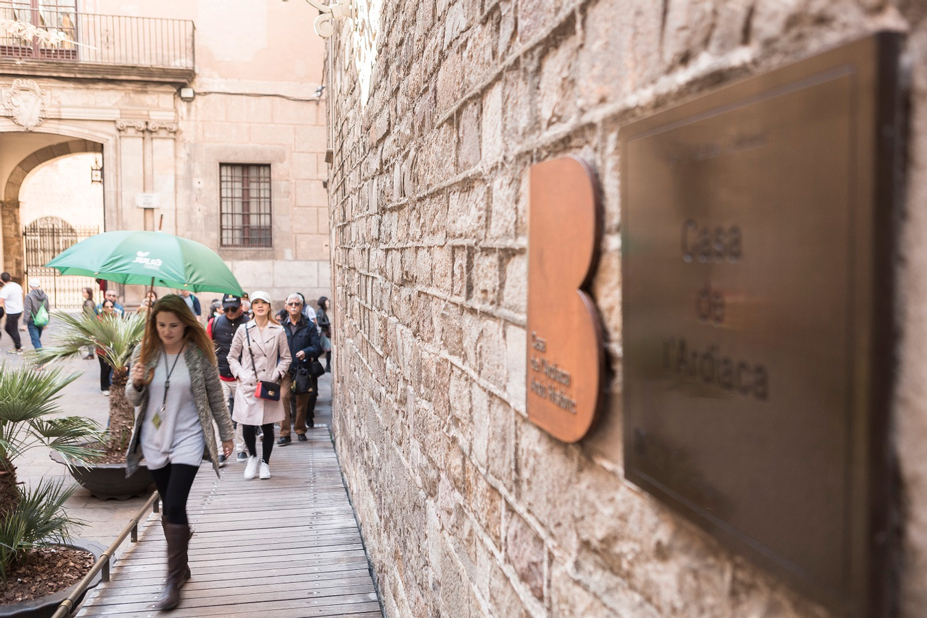 Barcelona Highlights Guided Tour 4ML10oGP