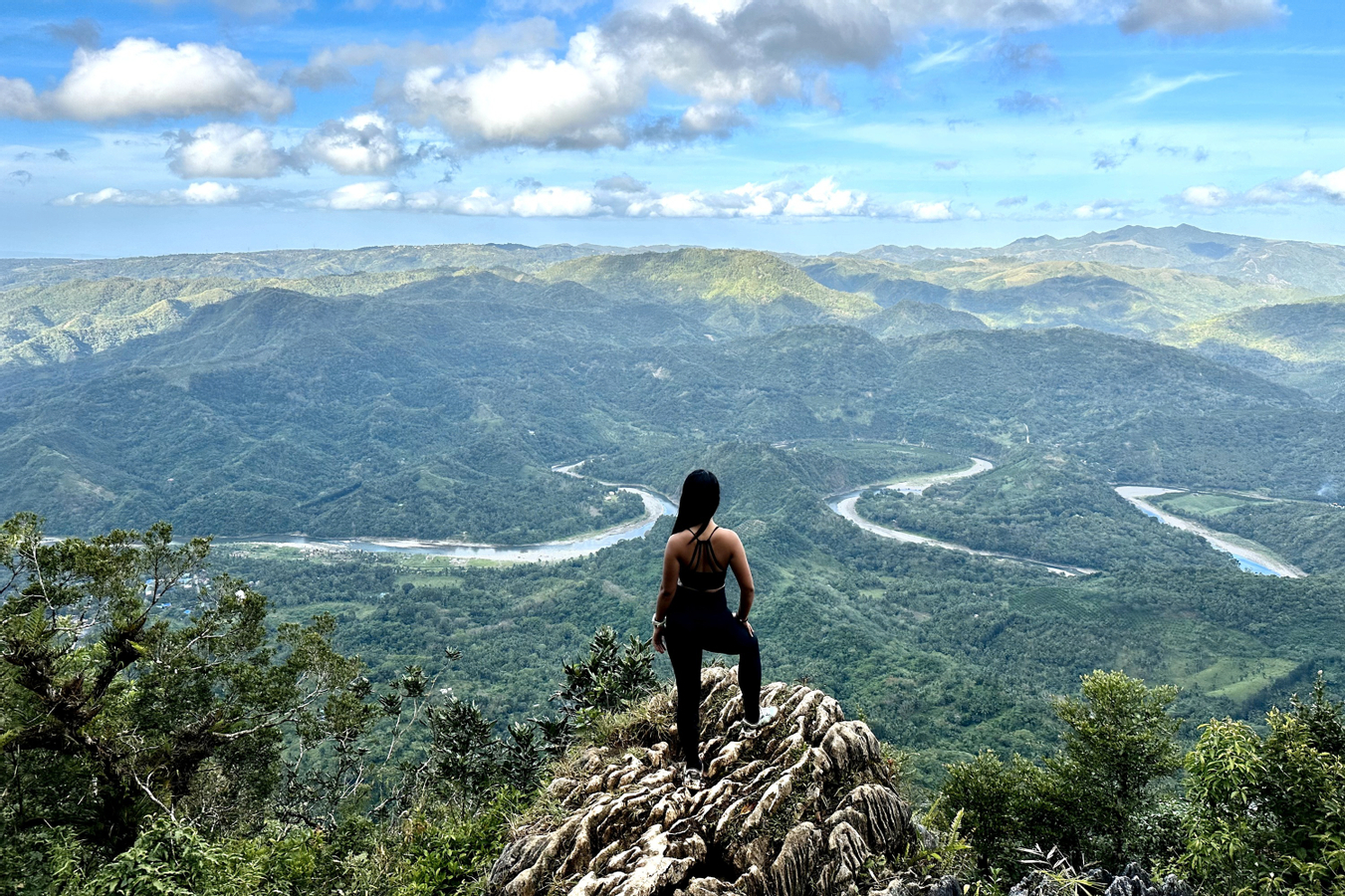 Mount Daraitan  One-day Hiking & Mountain  Tour RuJEkXlP-backdrop