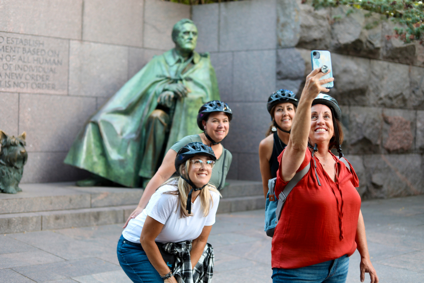 Washington DC Monuments and Memorials Bike Tour Cc2jiB1g