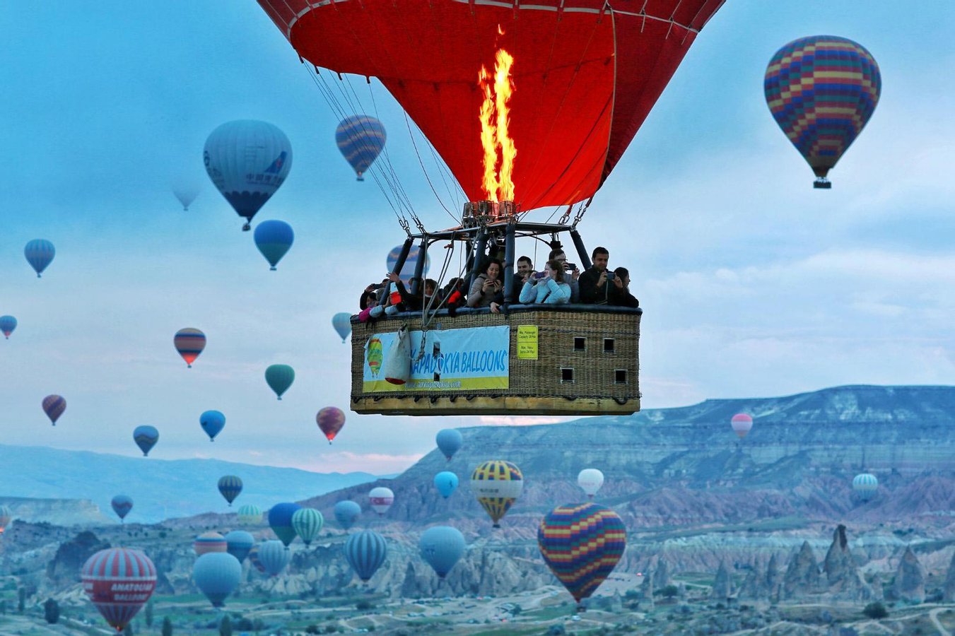 Top Hot Air Balloon Experience in Cappadocia with Hotel Transfers mKkC3xHS