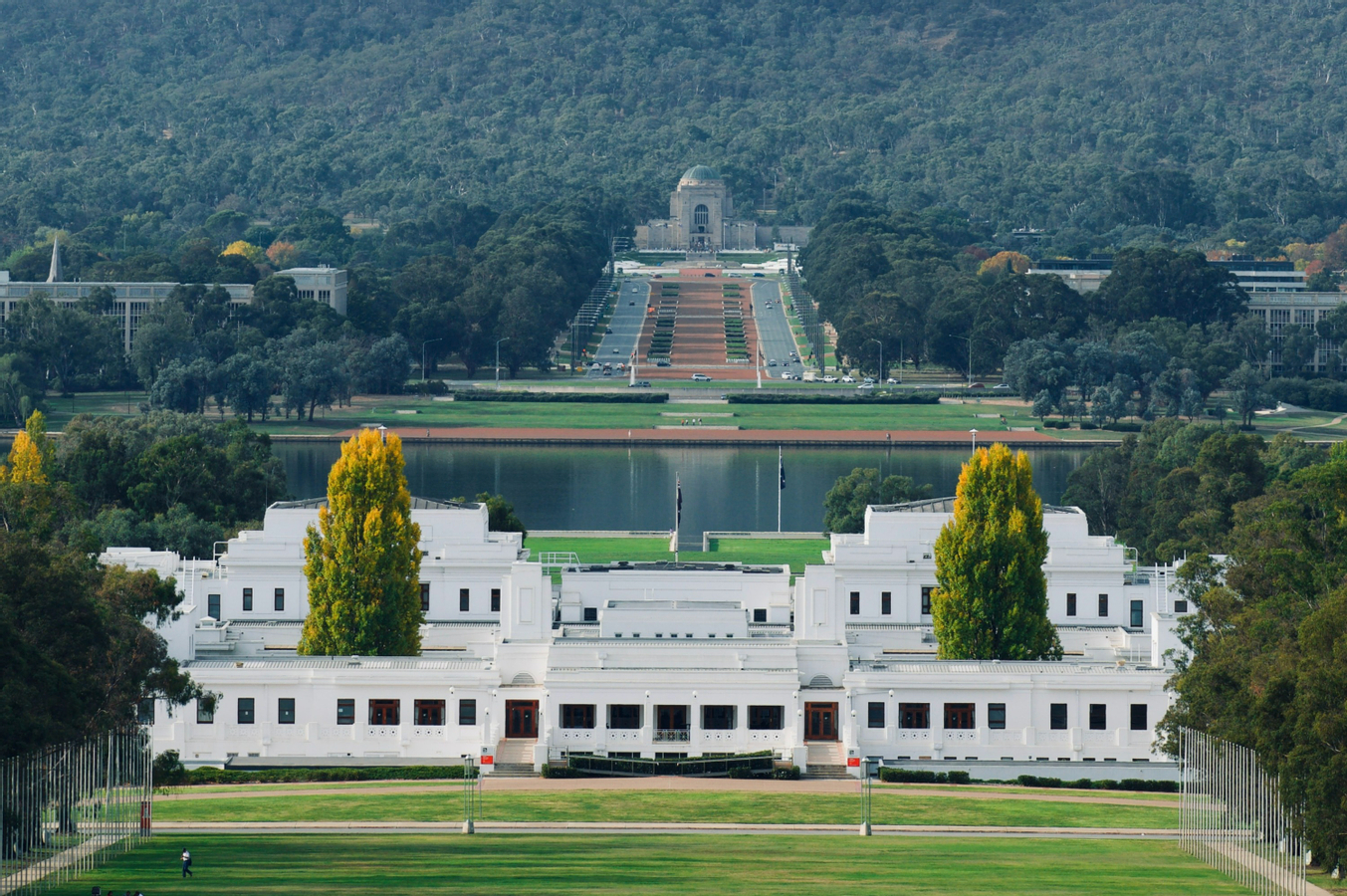 Canberra Day Tour with Chinese Speaking Guide q8vi5cbO