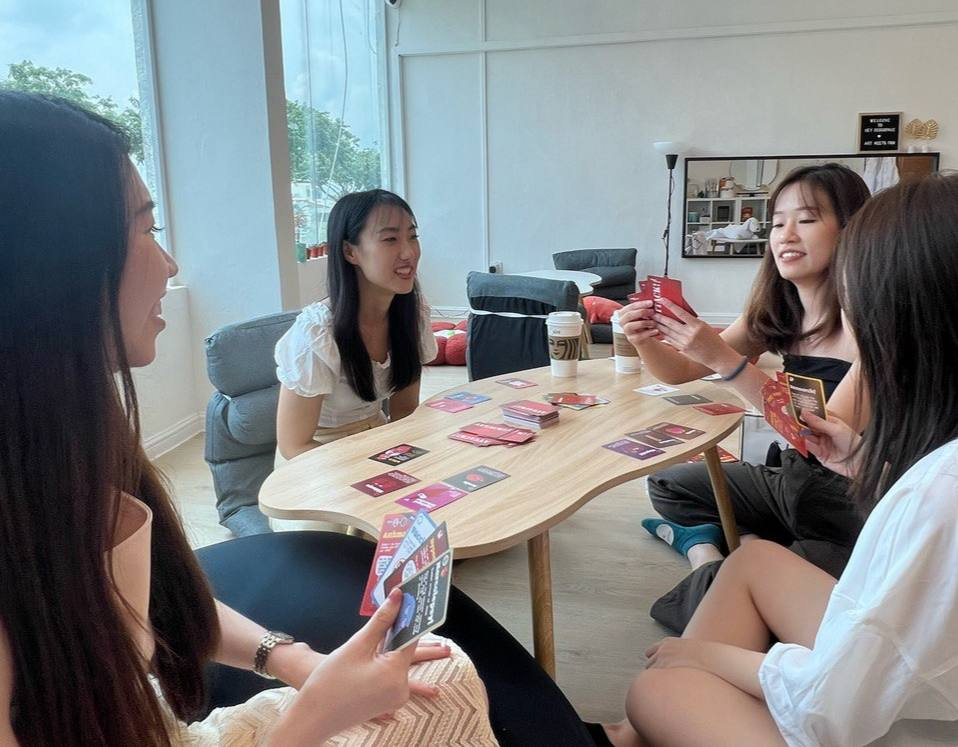 Art Jamming with Complimentary Board Games by Hey Decoupage WeKomTxA-backdrop