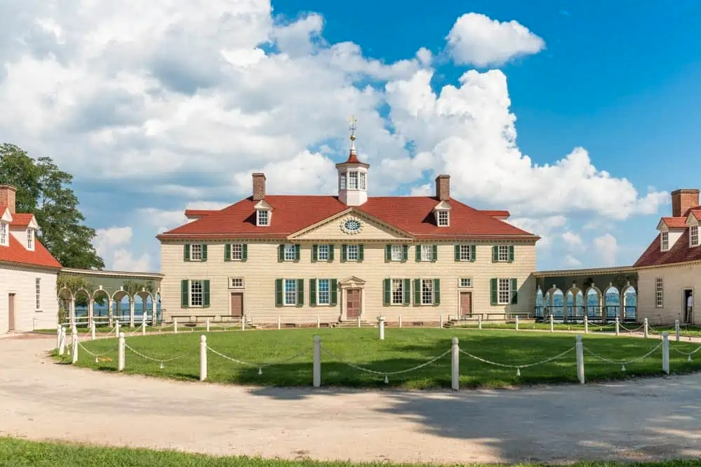 Old Town Alexandria and Mount Vernon Tour from Washington, D.C. 50% Off Entry Ticket Price