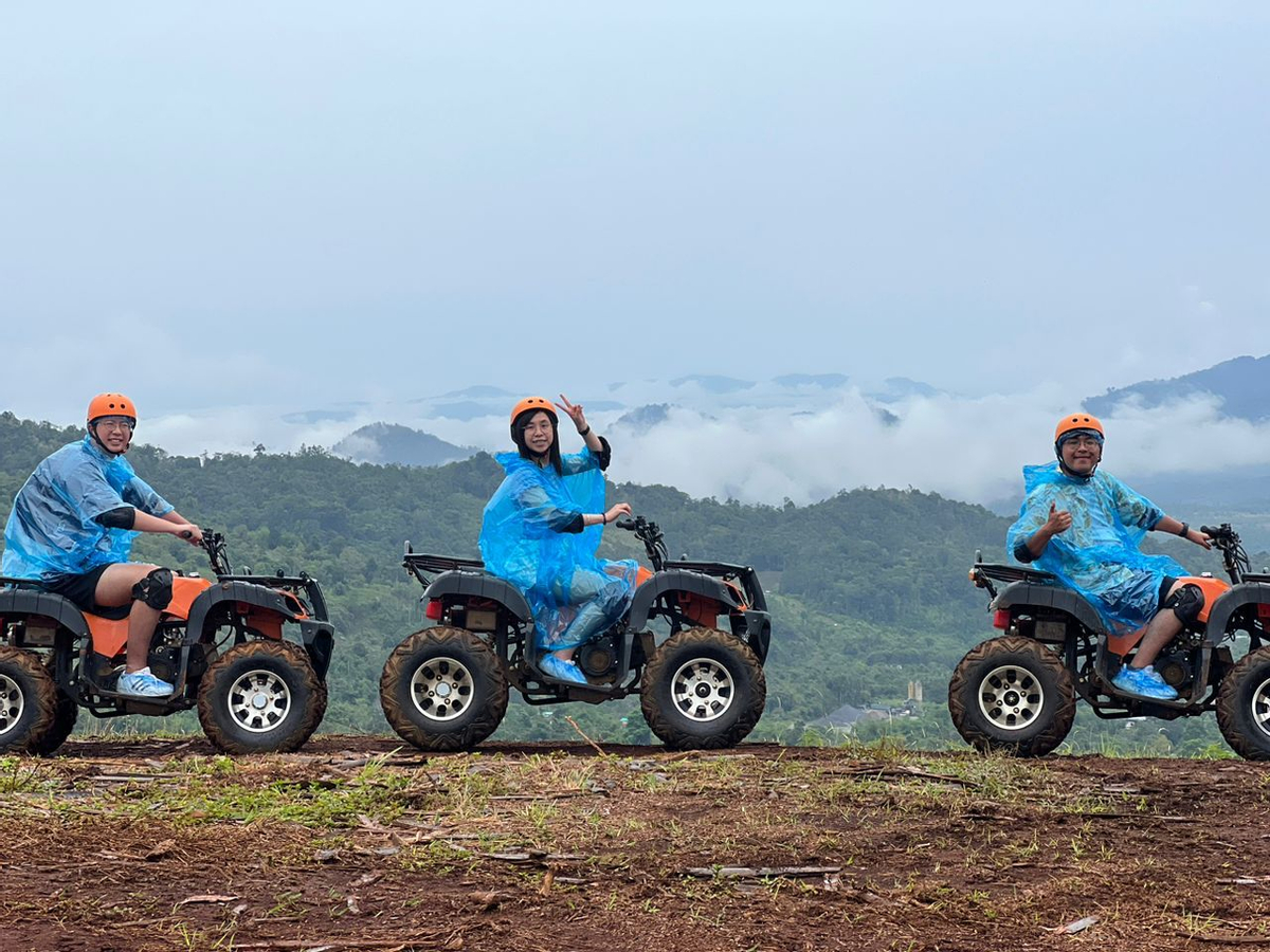 Desa Dairy Cattle Farm, ATV & Paragliding Day Tour in Ranau 6FUw2KFv