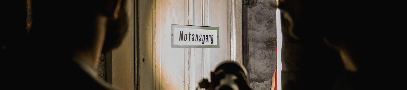 Historical Pharmacy Cellar Tour in Vienna frsApkur