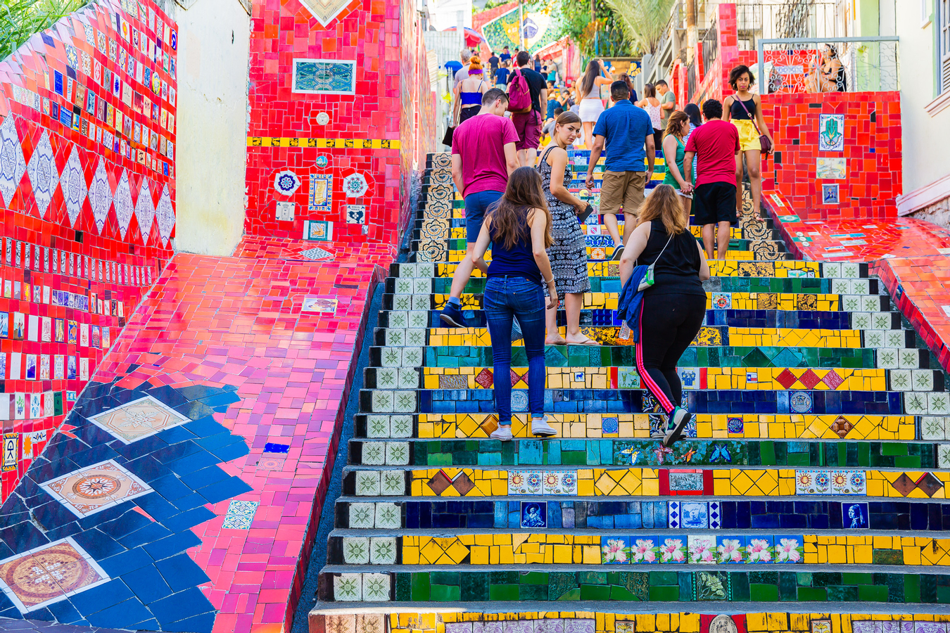 Santa Teresa, Lapa, and Cinelandia Tour with Tram Ride 1il35p76