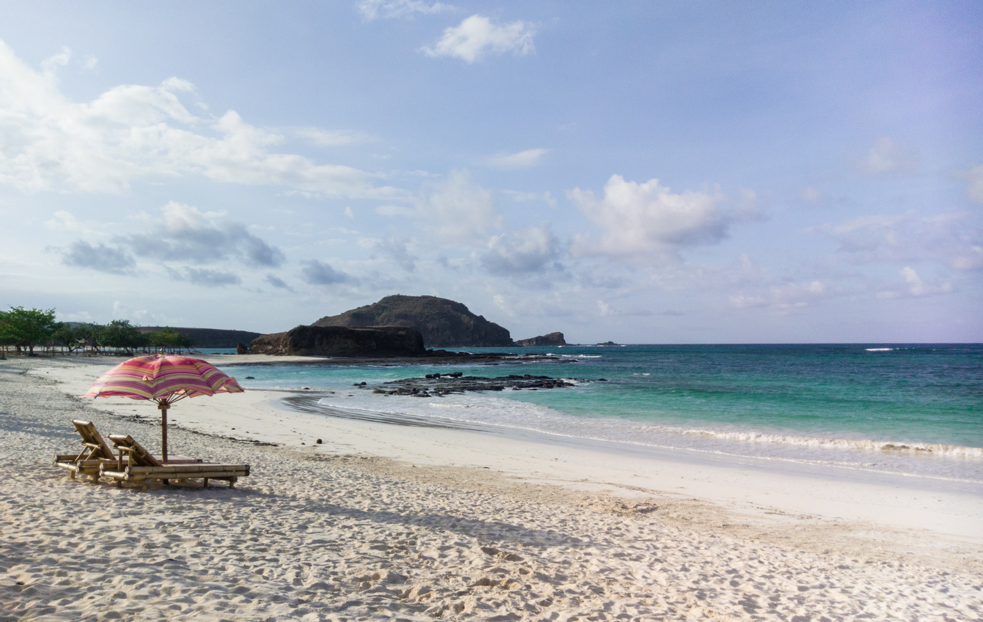 Tanjung Aan Beach & Bukit Merese One-day Private & Local Village Tour jBPkSh6g
