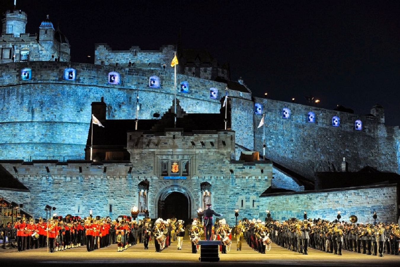 Edinburgh Military Tattoo & Scottish Highlands Tour LJhxA7TI