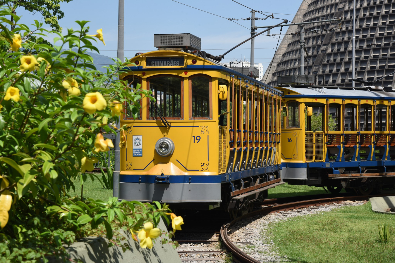Santa Teresa, Lapa, and Cinelandia Tour with Tram Ride 7gnilM6k-backdrop