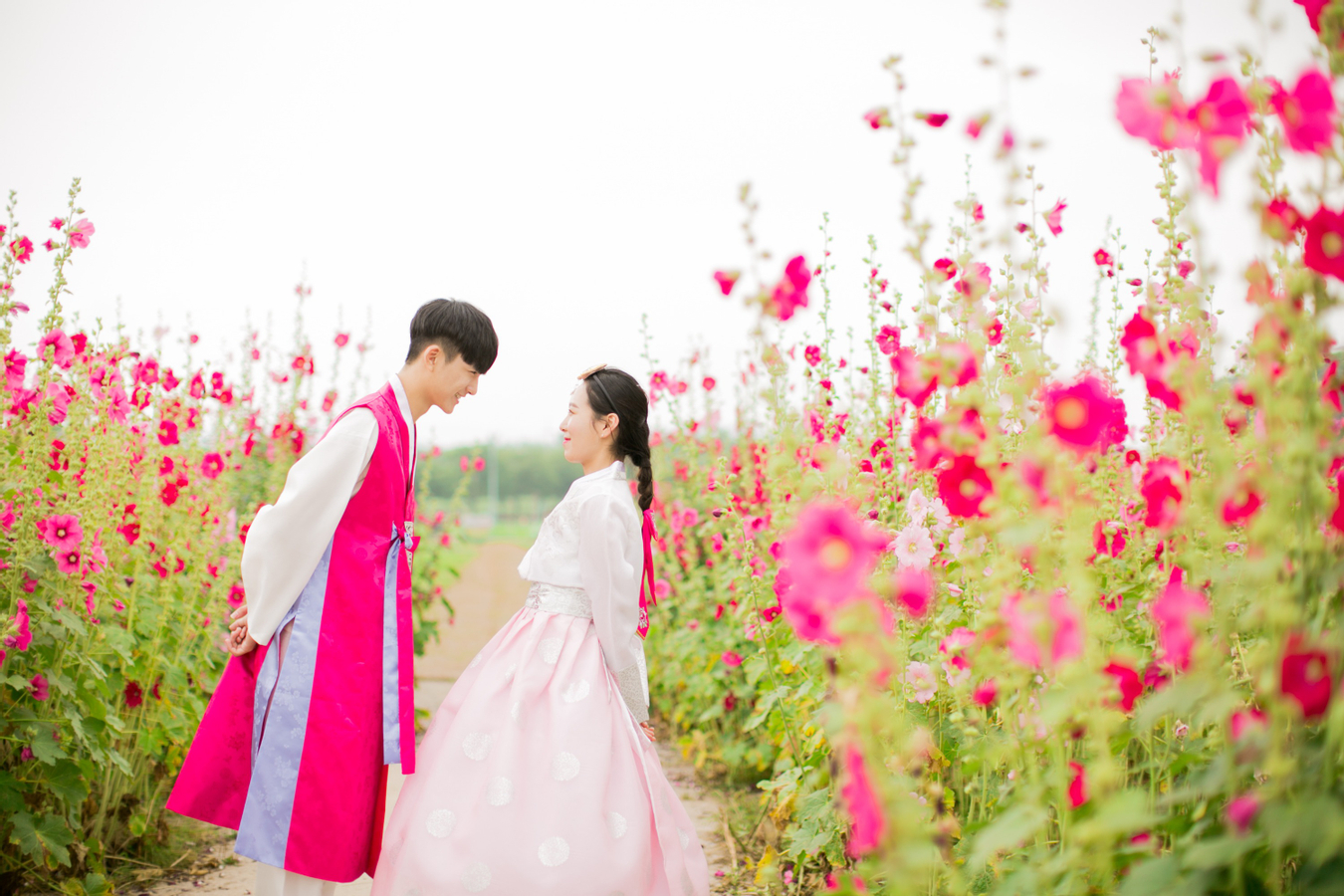 Gyeongju Hanbok Experience w7YoeJk4-backdrop