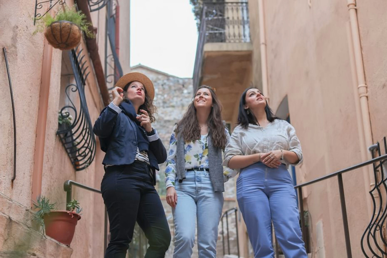 Nice, Cannes, Antibes, and Saint-Paul-De-Vence Full-Day Tour DzENGObL-backdrop