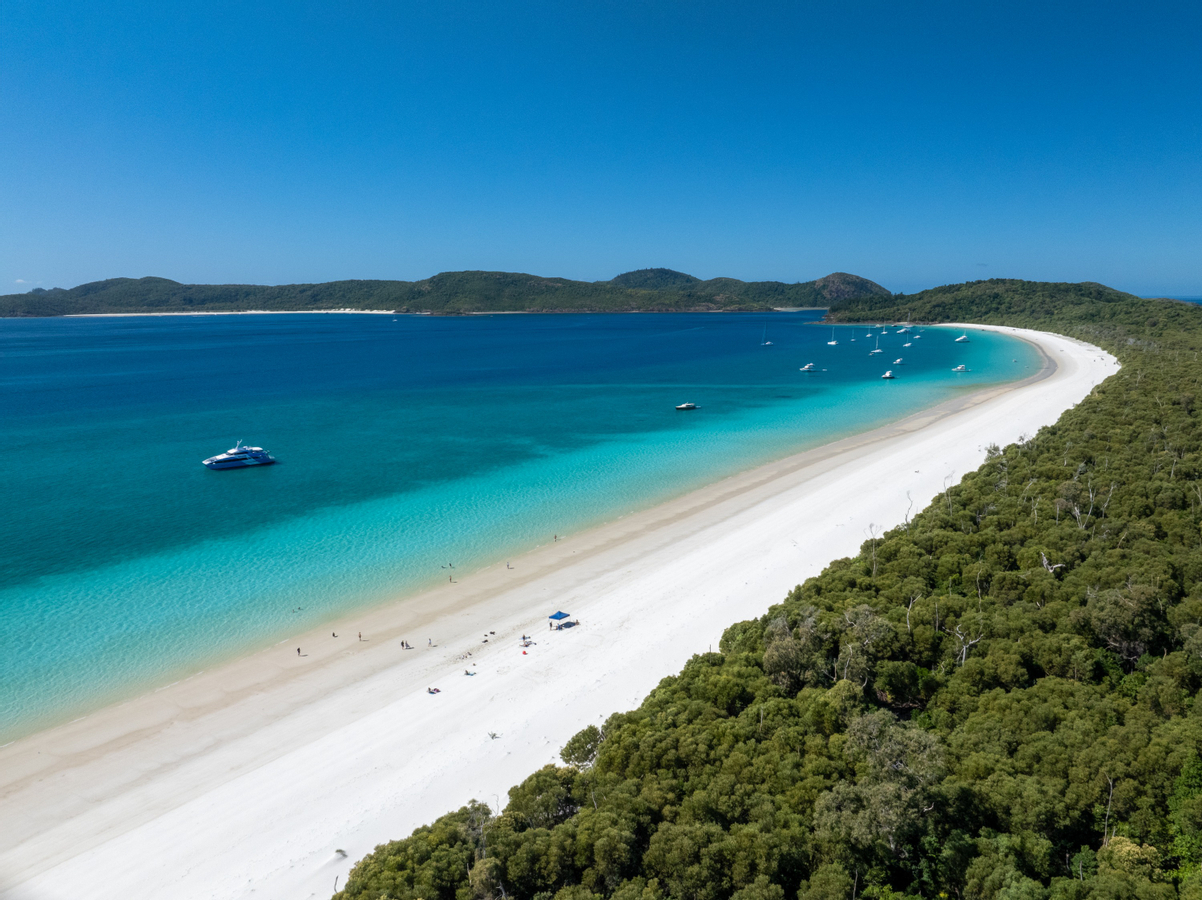 Whitsundays Whitehaven Beach Big Island Day Tour FIBEE2M8