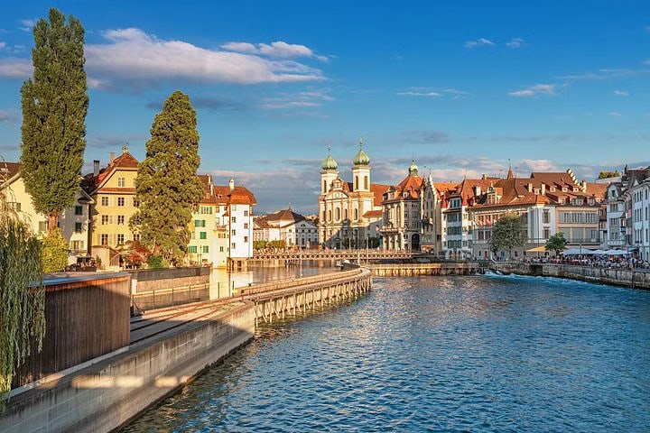 Lucerne City and Lake Cruise Small Group Tour z9Yg2IK7