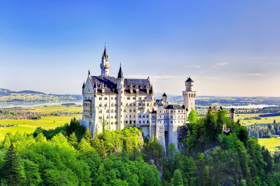 Neuschwanstein Castle Day Tour vrsVJGy7