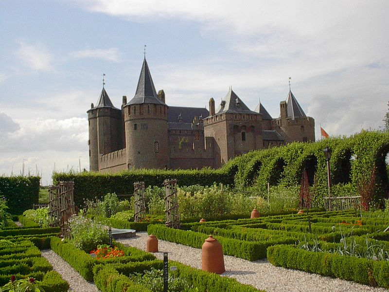Private Day Trip to the Dutch Castles from Amsterdam ttgU4c4Y