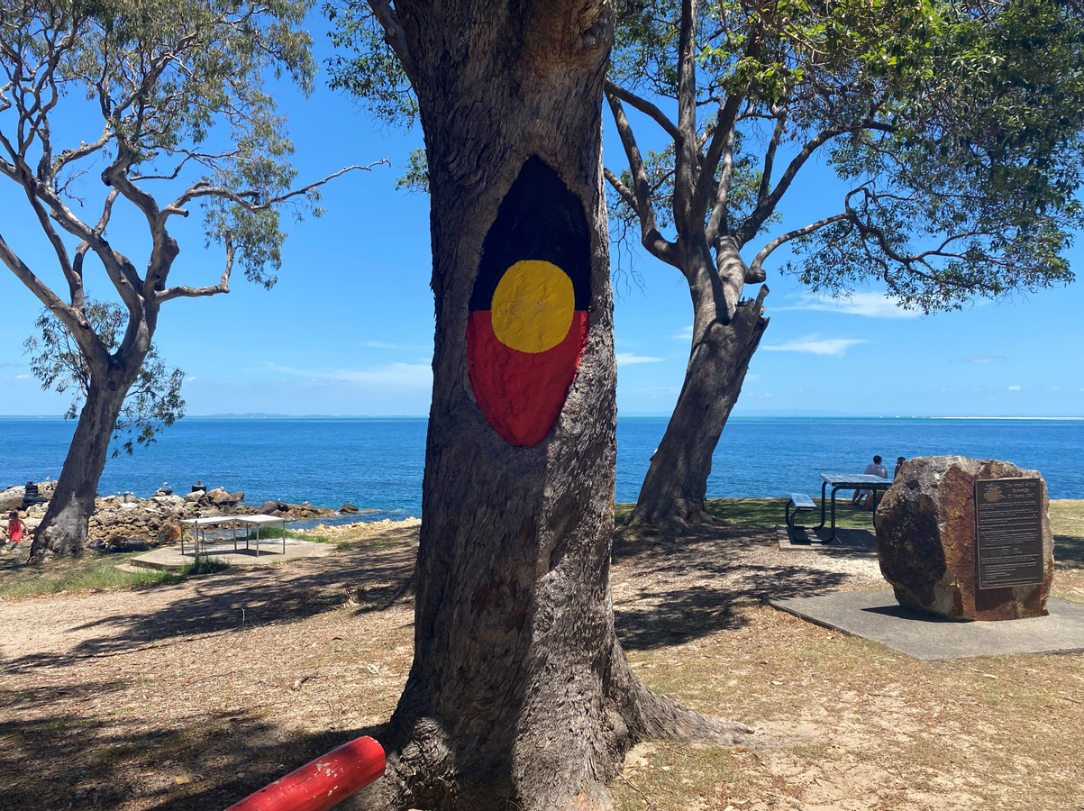 North Stradbroke Island Boutique Sunset Tour from Brisbane UGKChTtz