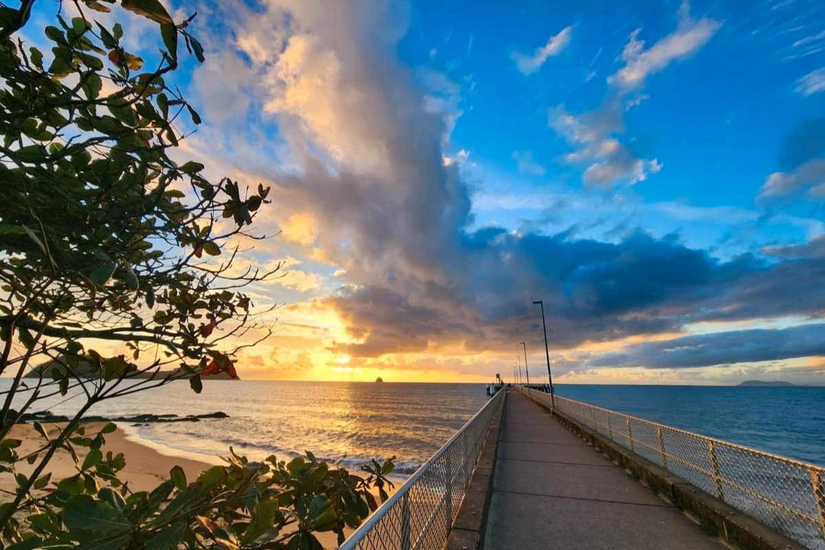 Explorer Tour- Cairns Waterfalls 1xk0p0XQ