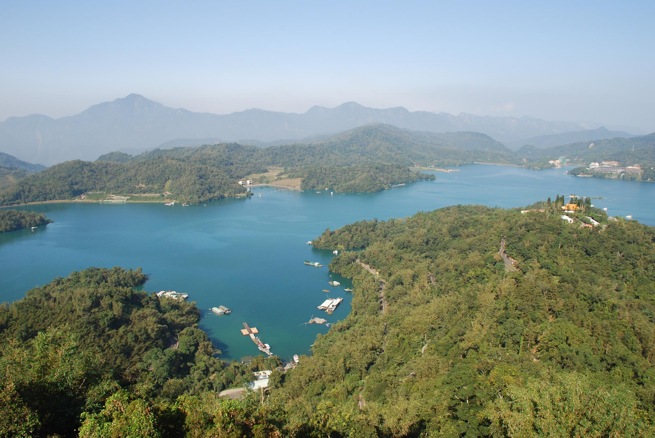 Sun Moon Lake & Lukang Old Street Multi-day Nature & Historical Tour wrUxVv05-backdrop