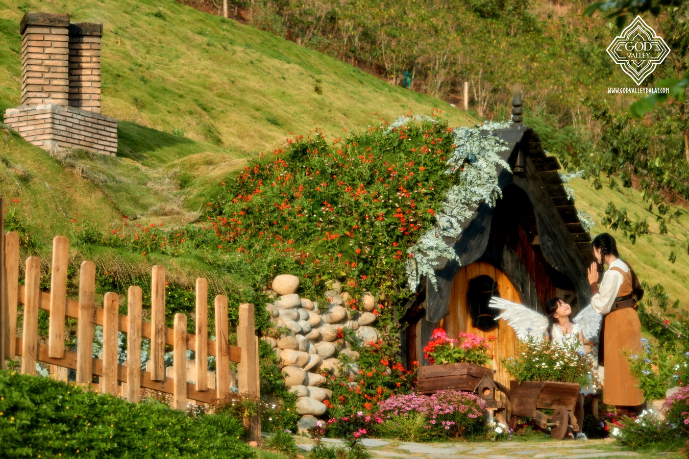 GOD Valley Admission in Da Lat VAFRFiwP
