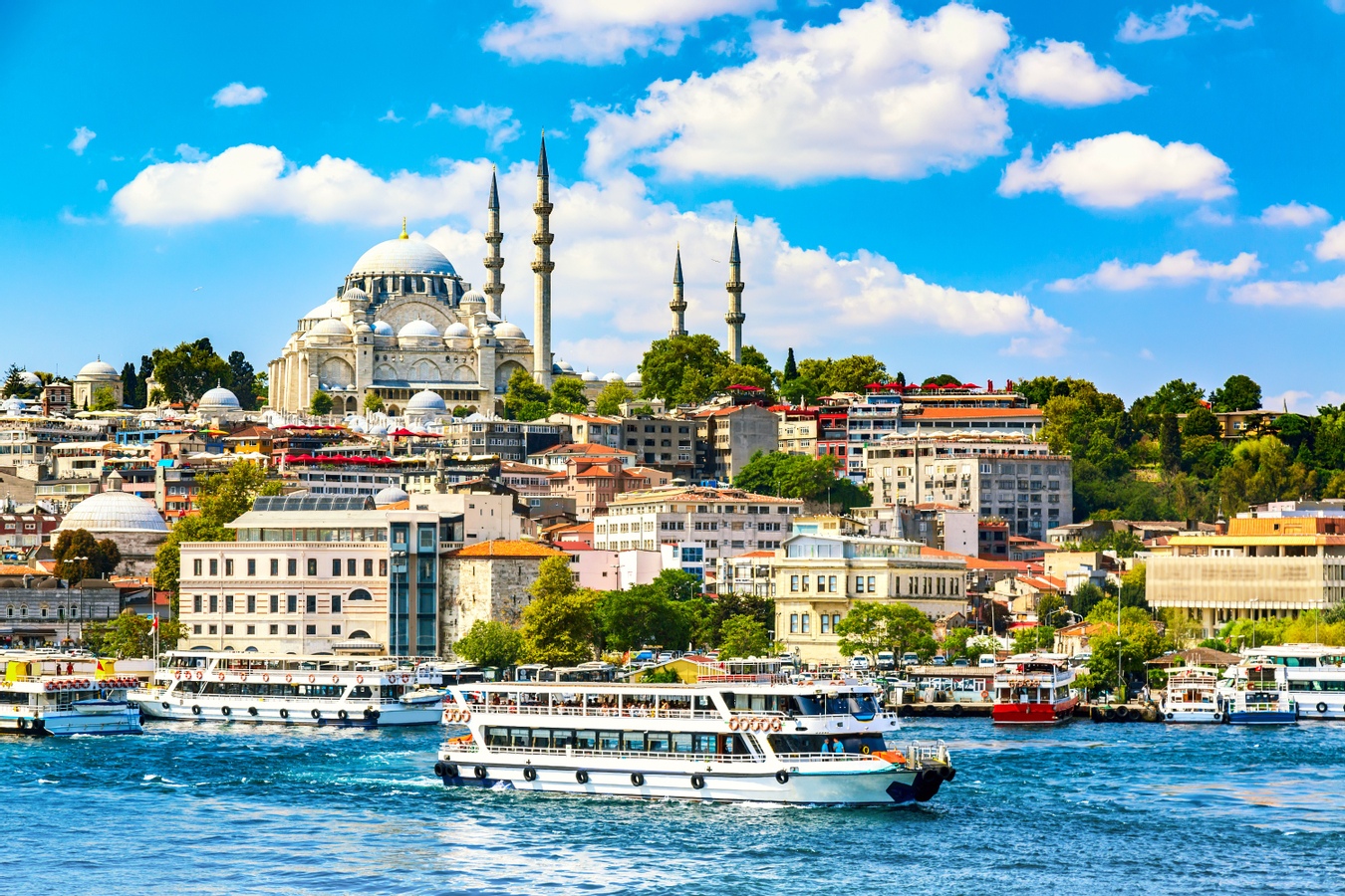 Bosphorus Guided Sightseeing Cruise 6ICQEPhp