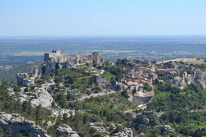 Saint Remy, Les Baux de Provence and Pont du Gard Tour from Avignon JcZ8dj7i