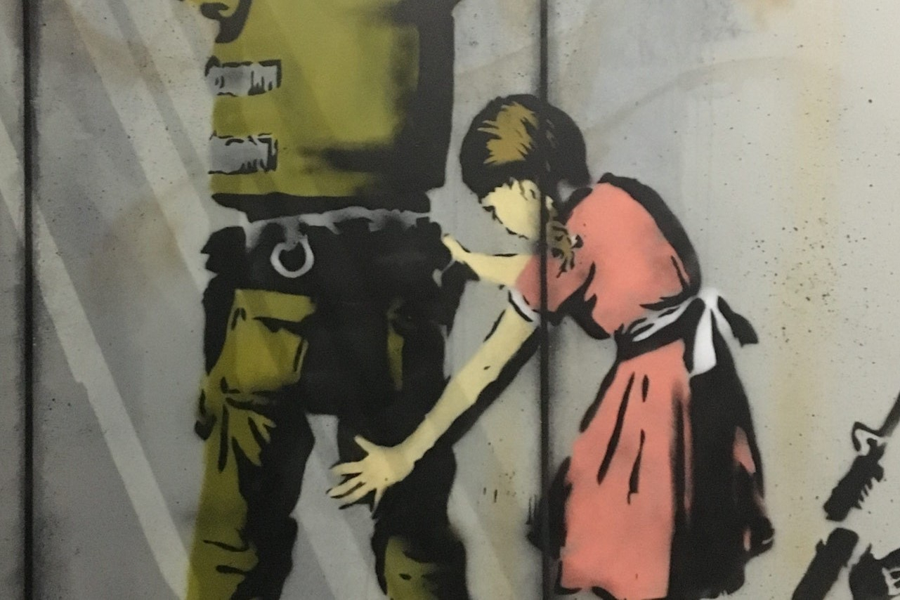 The World of Banksy Ticket in Paris dPfmIFG2