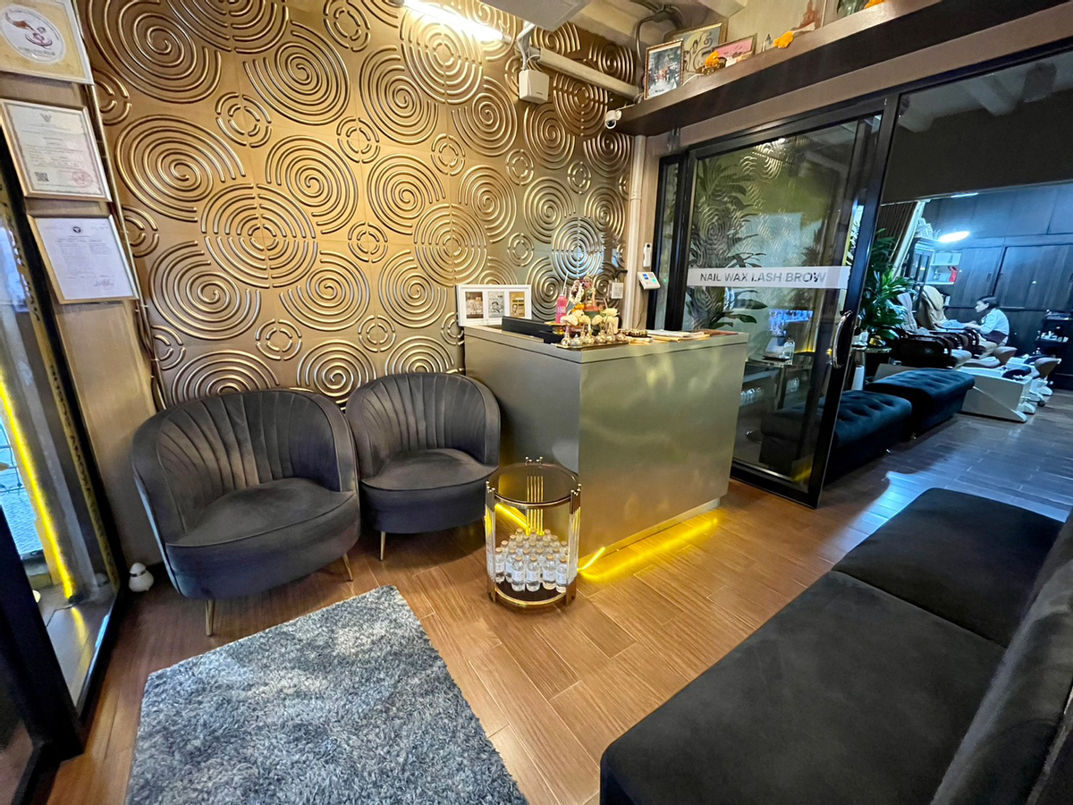 Lek Massage and Spa at BTS Siam Station Experience in Bangkok Rgj2Oa8f