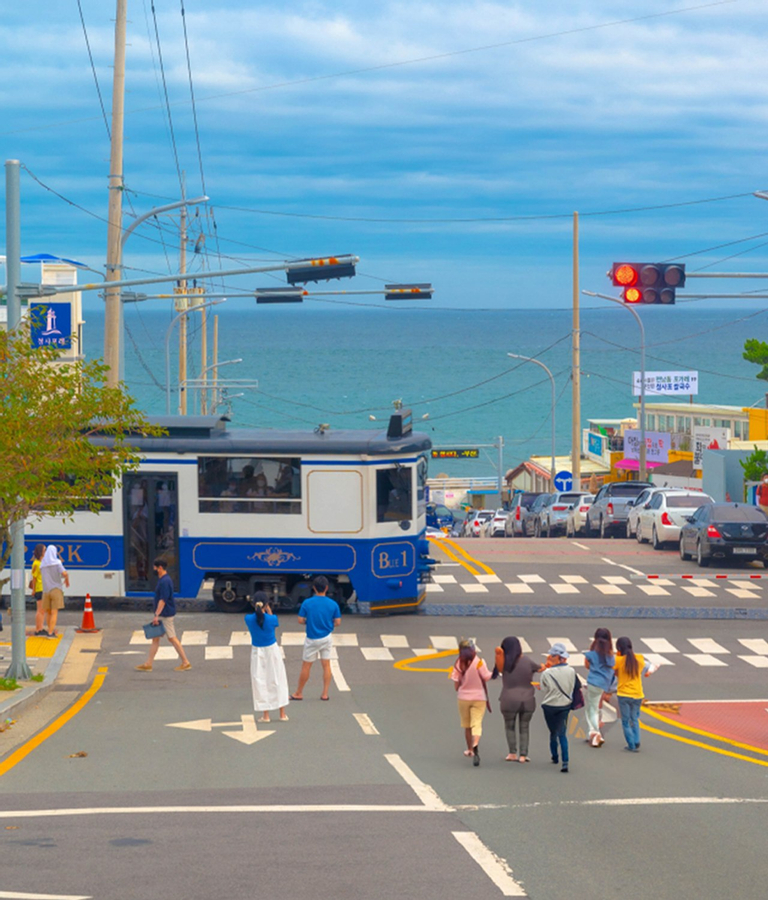 Small Group Busan Tour & Haeundae Sky Capsule with Certified Guide ryzphKOd