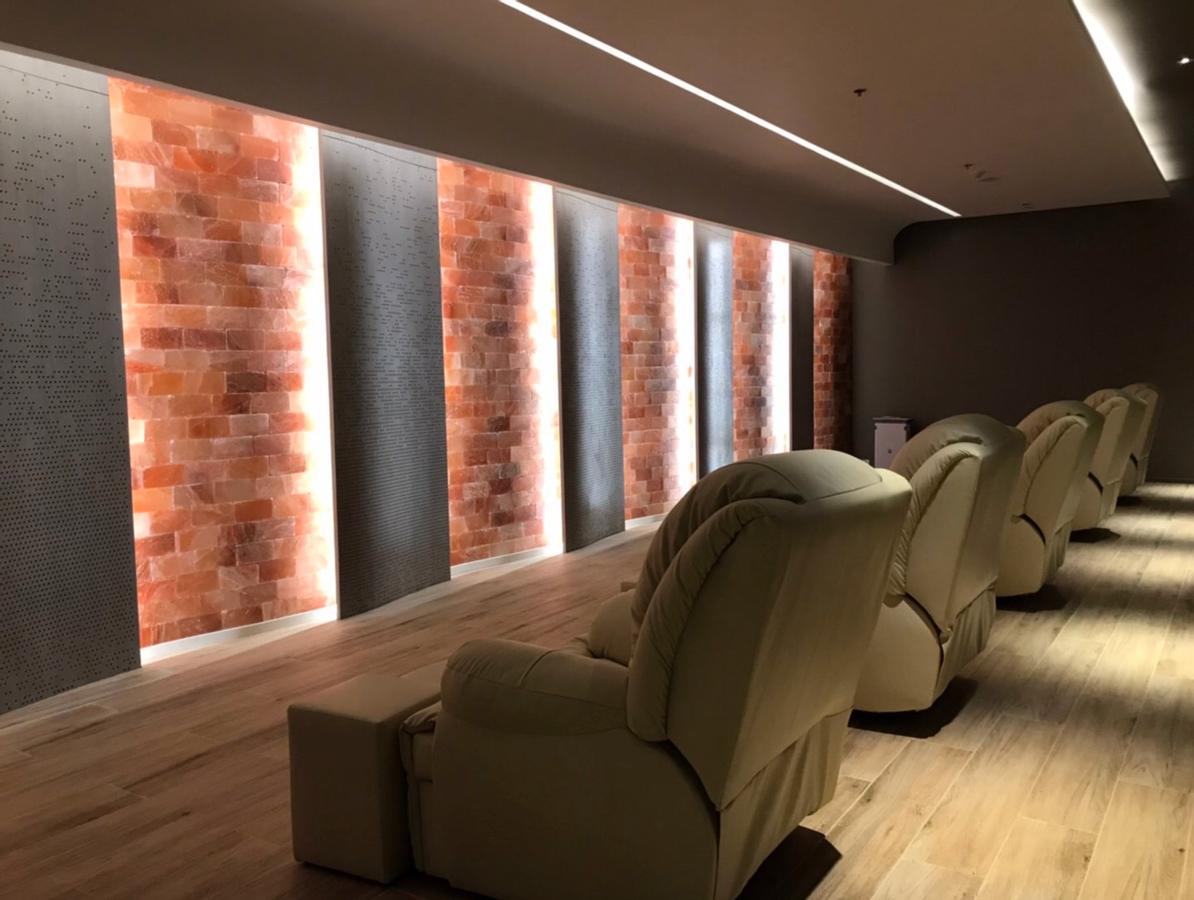 Let's Relax Spa Treatment at Central World in Bangkok JGro3yw6