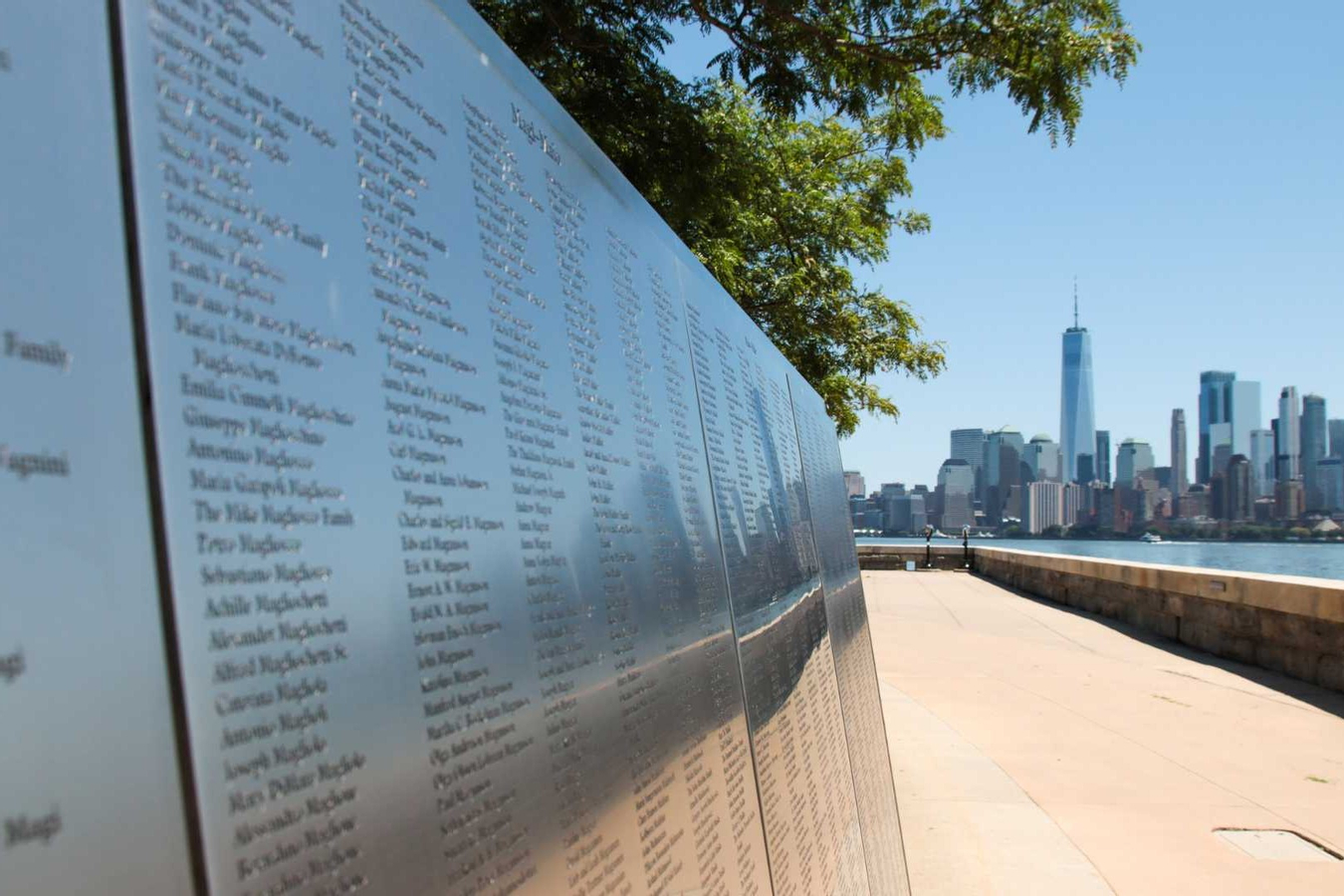 New York Statue of Liberty and Ellis Island Walking Tour WwpNlEfp