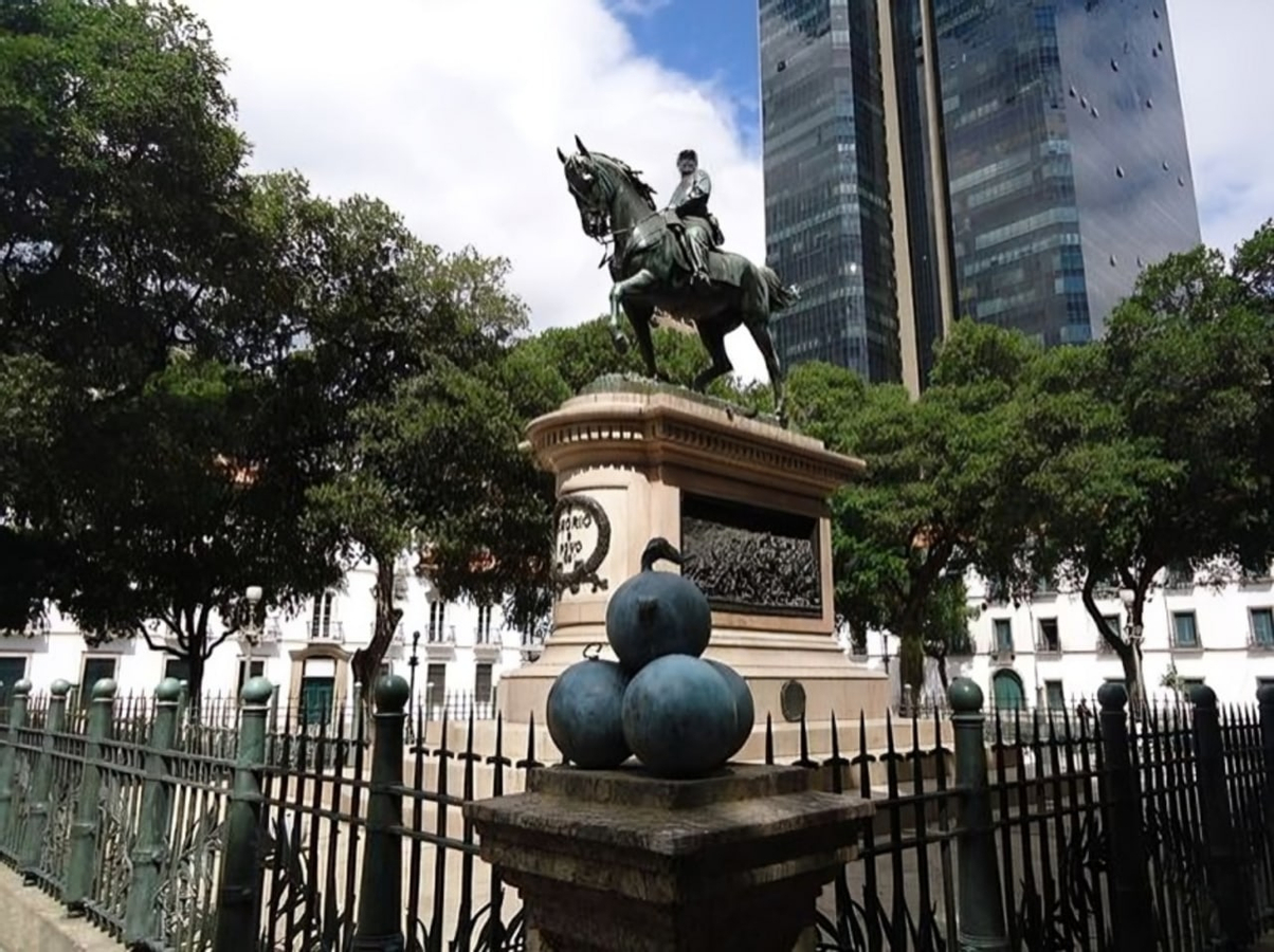 Rio de Janeiro : Must-See Sites Walking Tour With A Guide KNsXSZXn