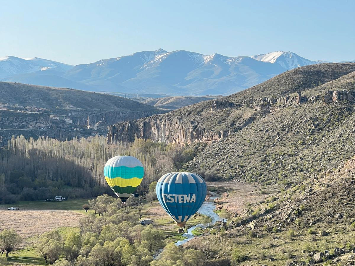 1 of 3 Valleys Hot Air Balloon Flight Experience in Cappadocia GJdK4Tdz