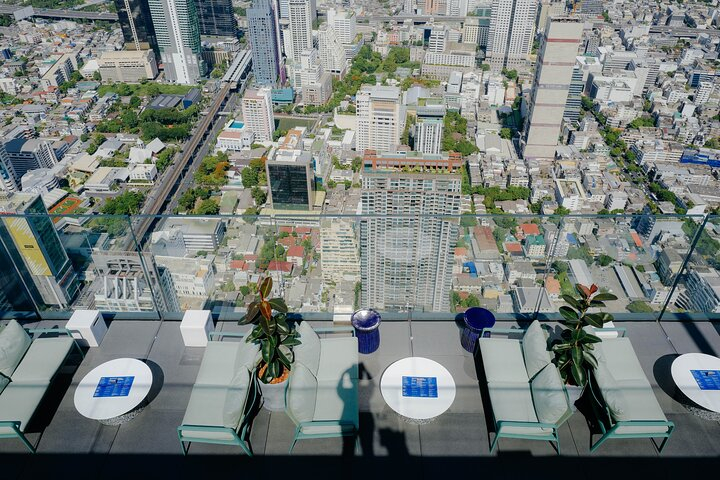 Bangkok : Mahanakhon SkyWalk Admission Ticket wIoKKeAi
