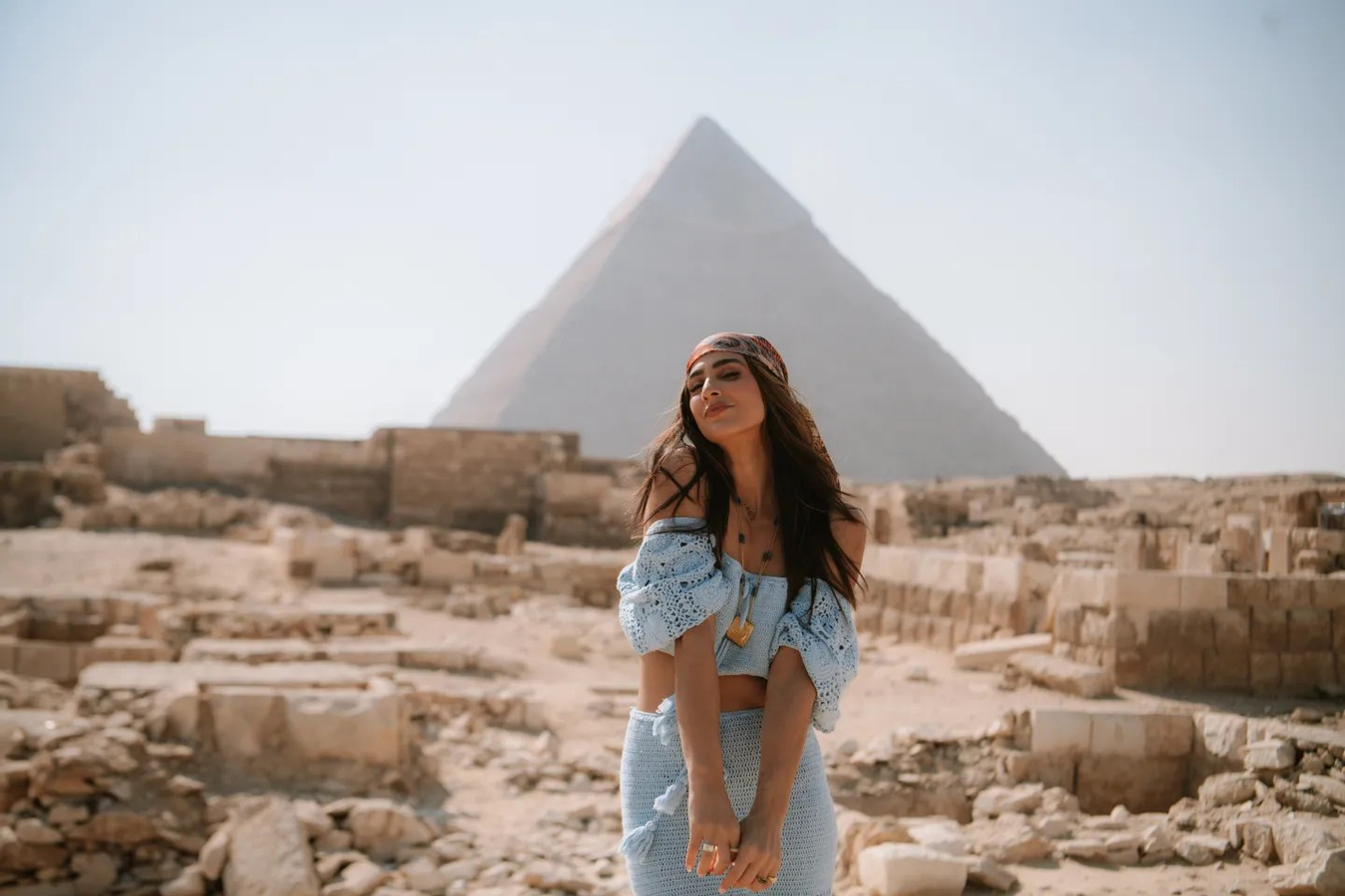 Private tour to Giza Pyramids, Egyptian Museum,and Bazaar with lunch AYiF3QQg
