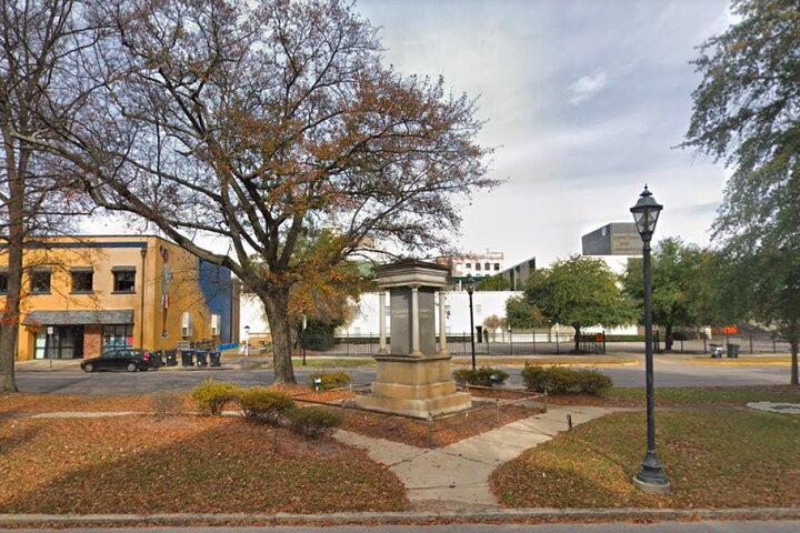Self-Guided Augusta Scavenger Hunt: Augusta Beyond The Green fYKe838s