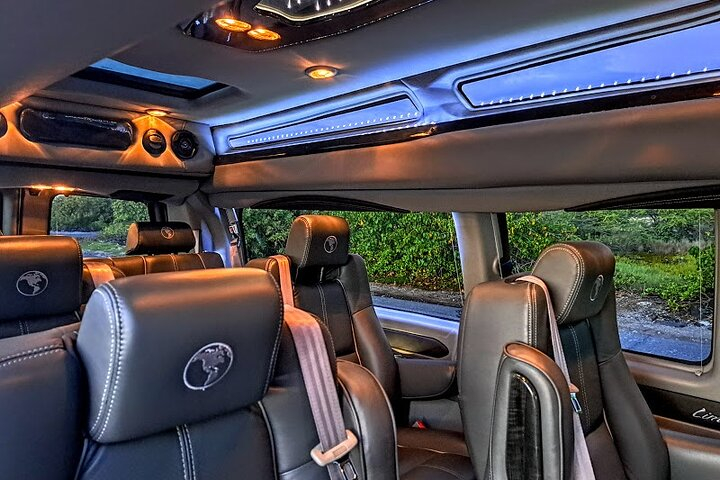 Luxury Private Airport Transfer  QE476xKF