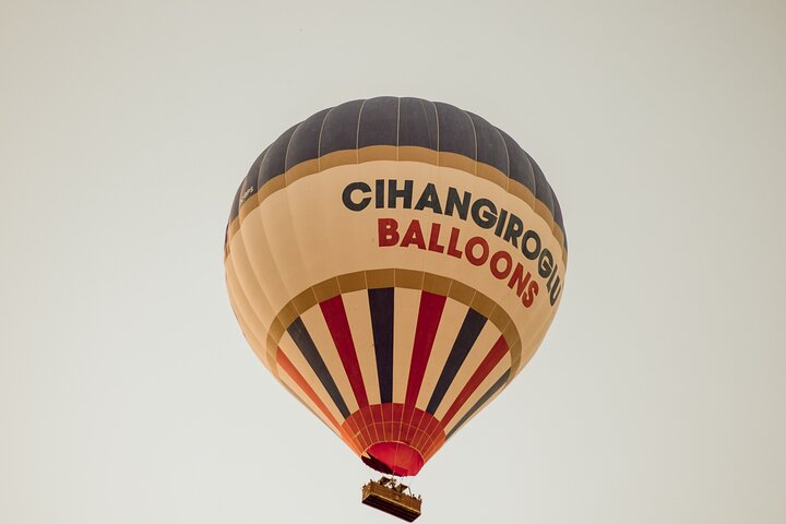Affordable Hot Air Balloon Ride Over Cat Valley with Hotel Pick-up & Drop-Off c1aEMiQy