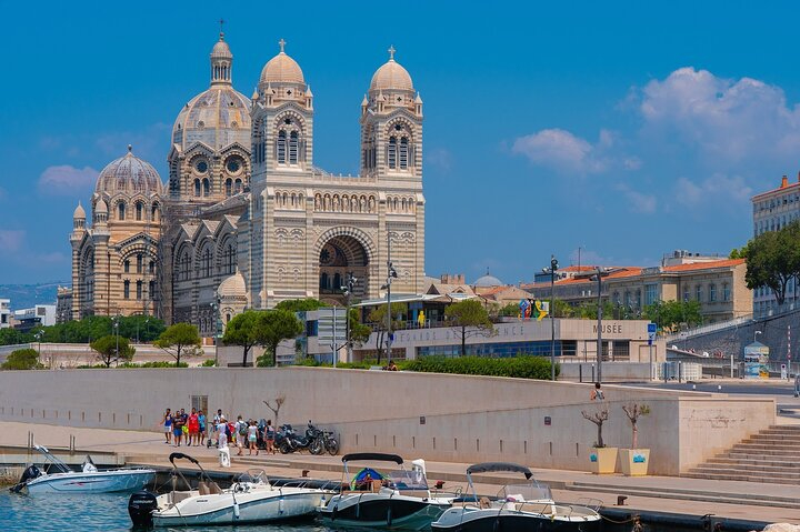 Private Direct Transfer From Lyon to Marseille wP4oPBBB