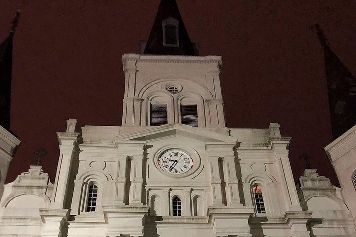 French Quarter Walking Ghost Tour of New Orleans r4L07vhJ