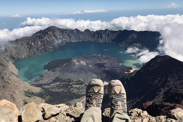 3D/2N Rinjani Summit #Rinjani Trekking Specialist F8fj8O9f