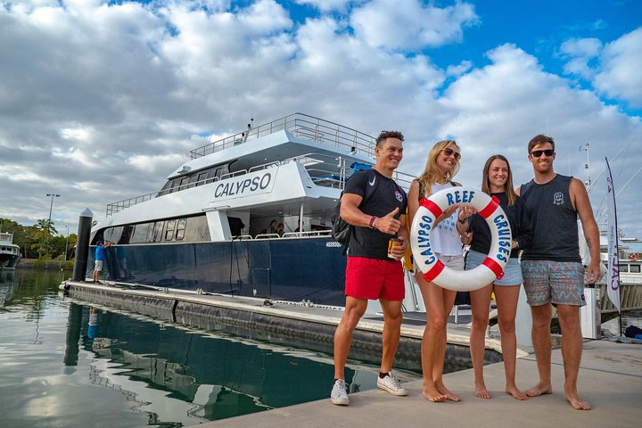 Calypso Outer Great Barrier Reef Cruise from Port Douglas h0oYabfo