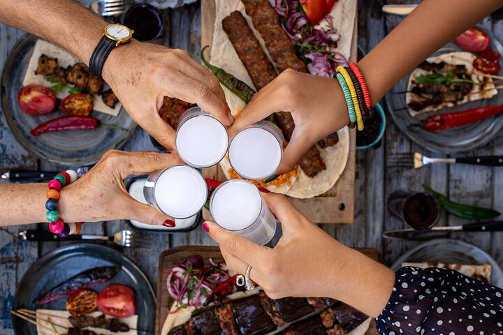 Half Day Food Tour in Istanbul, Kadikoy jXyT2s8w