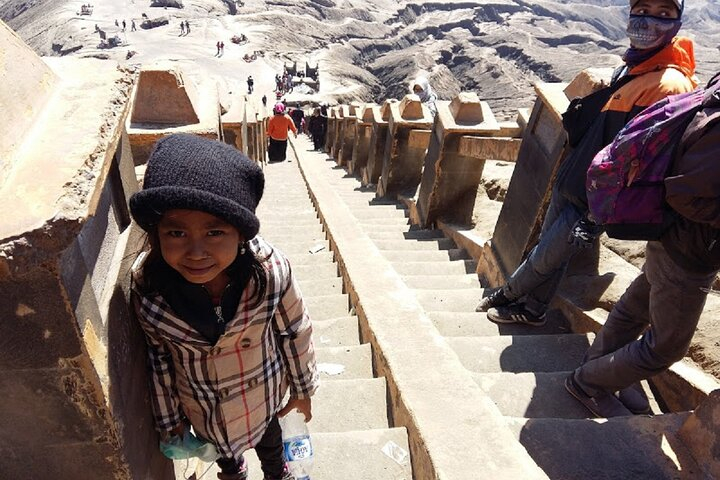 East Java Tours: 3 Days Mount Bromo & Mount Ijen Crater Tour start from Surabaya A9OCdIqk-backdrop
