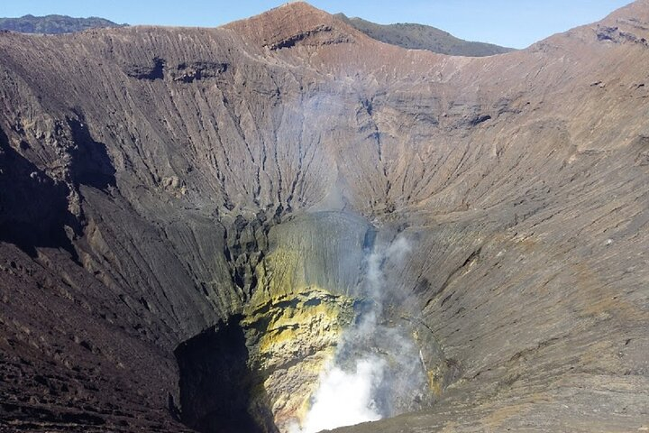 East Java Tours: 3 Days Mount Bromo & Mount Ijen Crater Tour start from Surabaya VWNsrJ3U