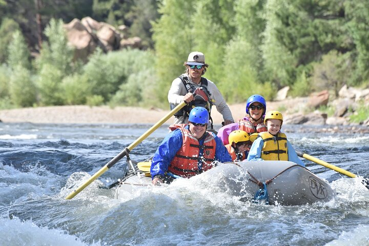 1-Day Arkansas River - Salida Canyon Rafting Tour WYShPOuy-backdrop